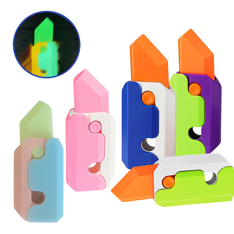 Adults Glowing Fidget Sensory Toys Small Plastic Retractable Carrot Knife Prop Stress Relief 3D Printed Gravity Radish Knife Toy
